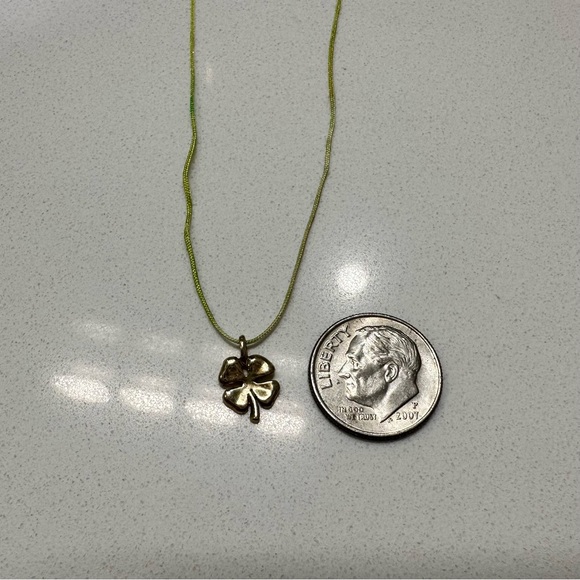 10K Yellow Gold 4 Leaf Clover on Green Cord Necklace - Picture 9 of 9